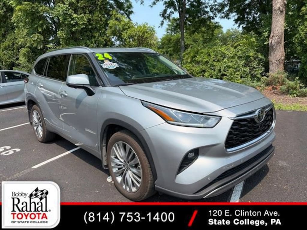 Used 2024 Toyota Highlander Platinum