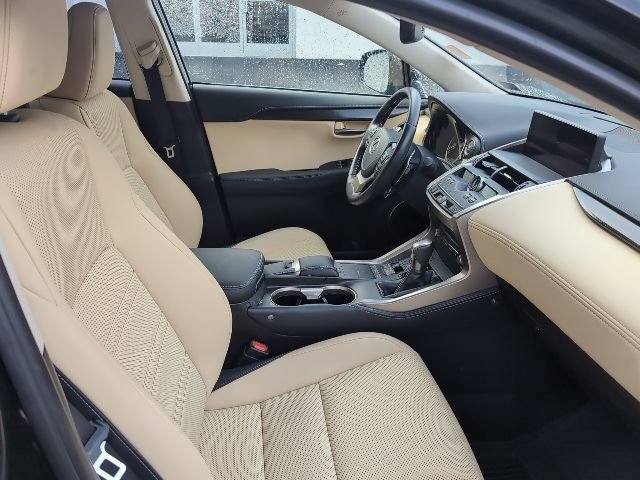 2021 Lexus NX 300 - Photo 27