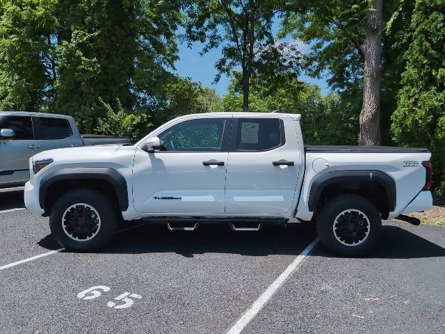 2024 Toyota Tacoma TRD Off Road - Photo 9