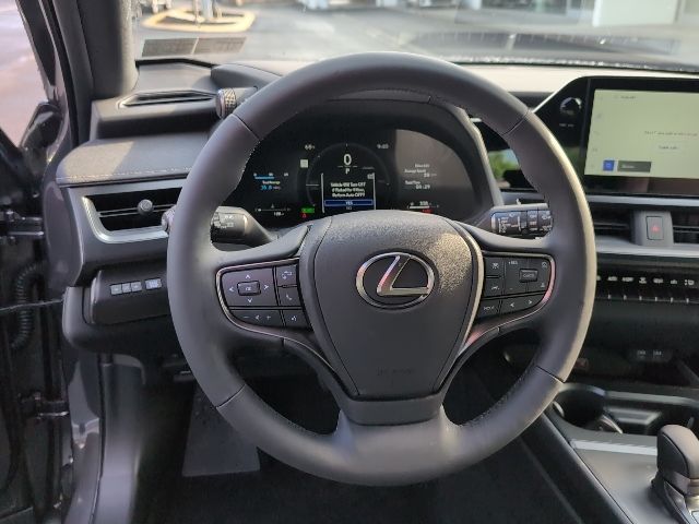 2026 Lexus UX Hybrid 300h F Sport Design - Photo 15