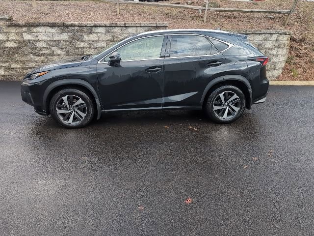 2021 Lexus NX 300 - Photo 6
