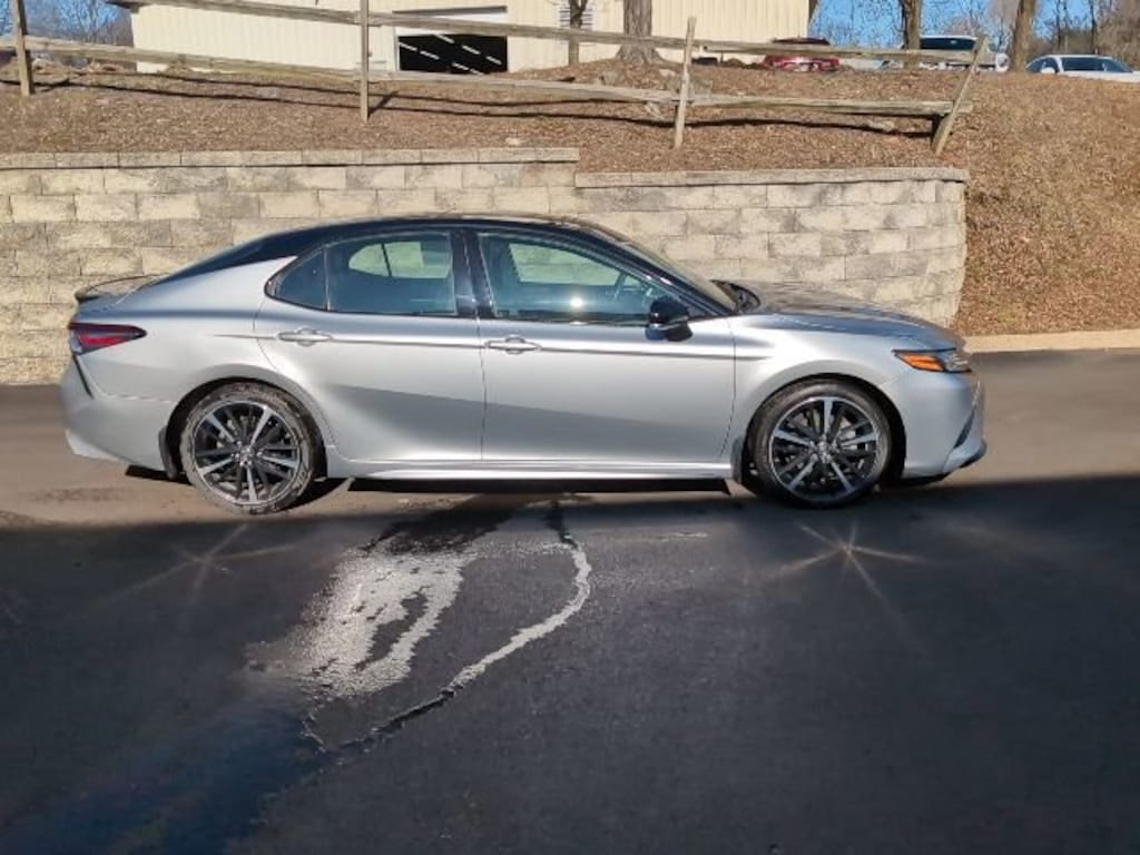 Used 2018 Toyota Camry XSE