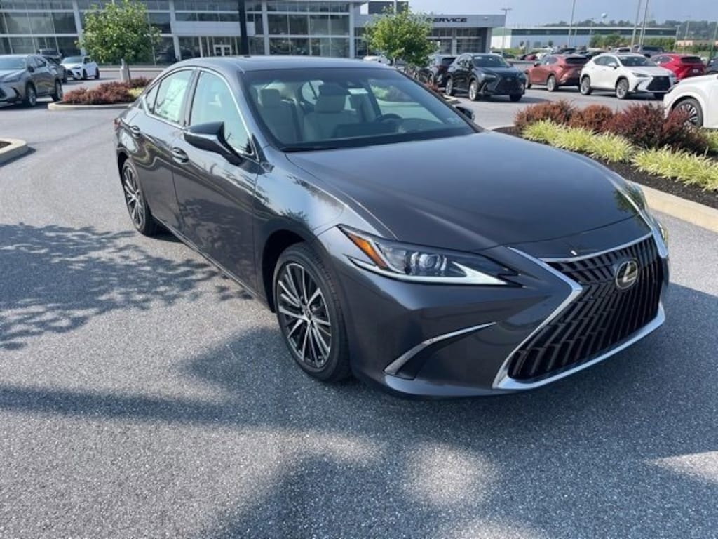 New 2025 Lexus ES 350  SEDAN