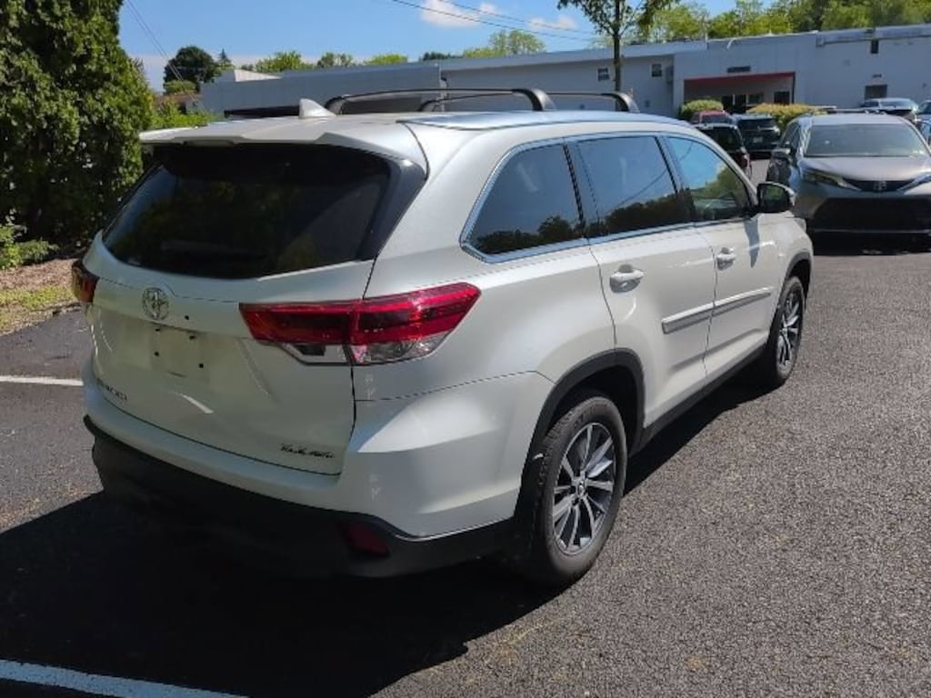 Used 2019 Toyota Highlander XLE