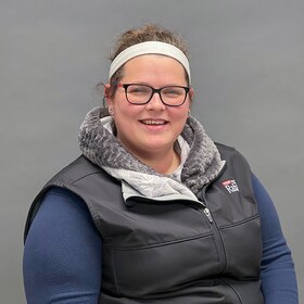 Staff member Anna Krishak from ID_34f2cc