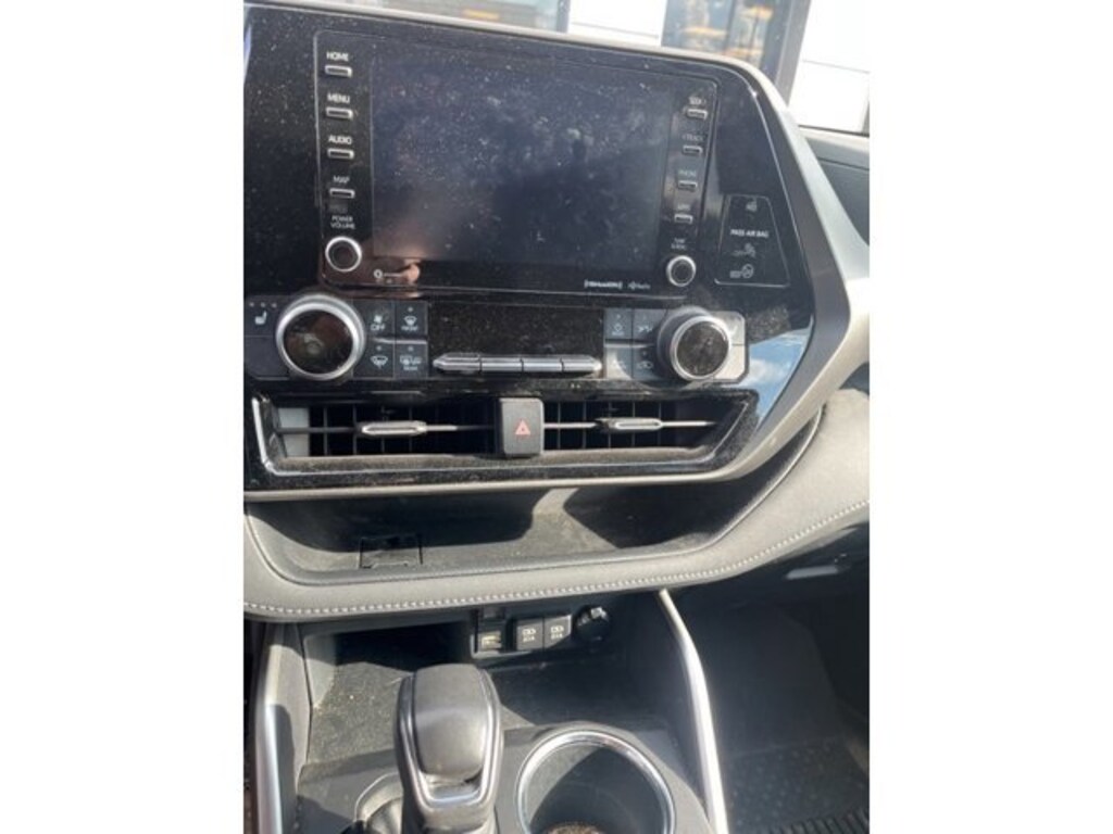 Used 2021 Toyota Highlander Hybrid XLE