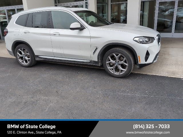 2023 BMW X3 30i's photo