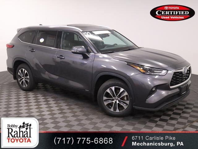 2022 Toyota Highlander XLE's photo