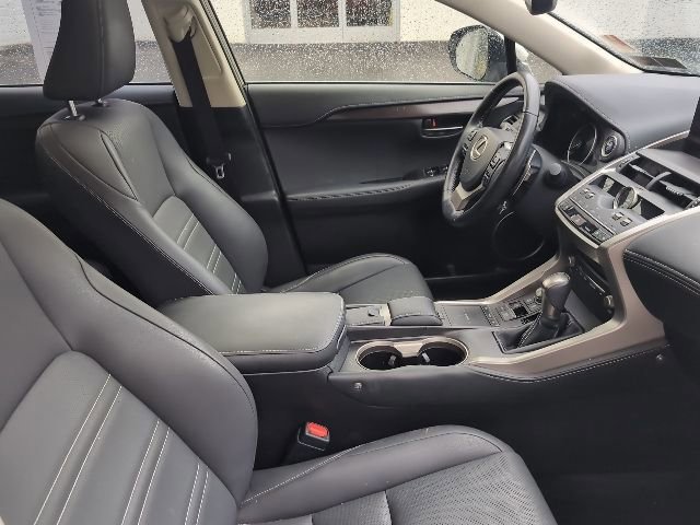 2020 Lexus NX Hybrid 300h - Photo 25
