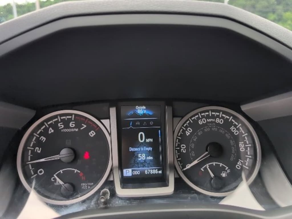 Used 2022 Toyota Tacoma 4WD SR5