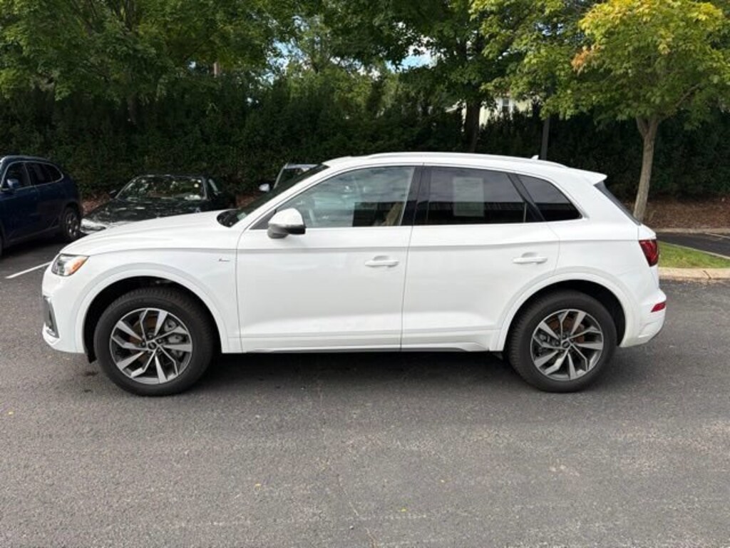 Used 2024 Audi Q5 S line Premium Plus