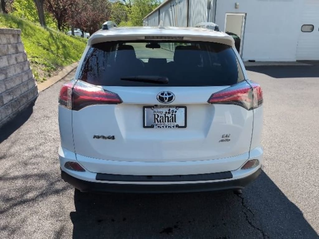 Used 2017 Toyota RAV4 LE