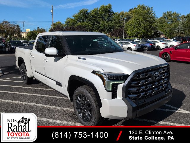 2026 Toyota Tundra i-FORCE MAX Platinum i-FORCE MAX Truck CrewMax