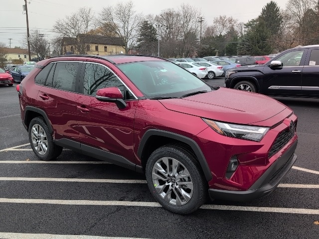 2025 Toyota RAV4 XLE Premium's photo