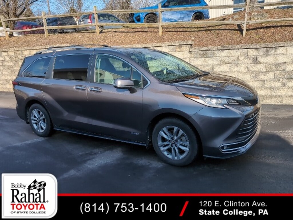 Used 2021 Toyota Sienna Van