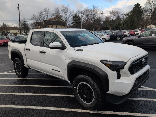 2025 Toyota Tacoma TRD Off Road's photo