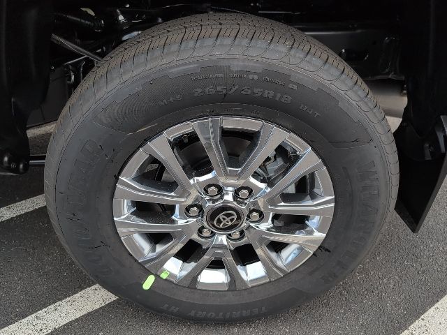 2026 Toyota Tacoma Limited - Photo 11