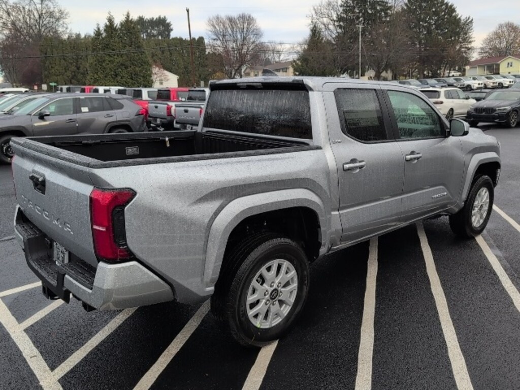 New 2025 Toyota Tacoma SR5 Truck Double Cab