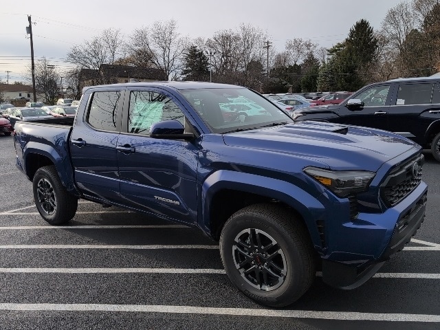 2025 Toyota Tacoma TRD Sport's photo