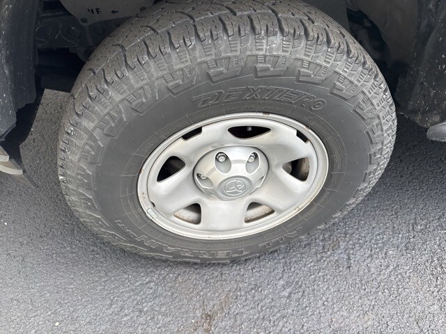 2022 Toyota Tacoma SR V6 photo 4