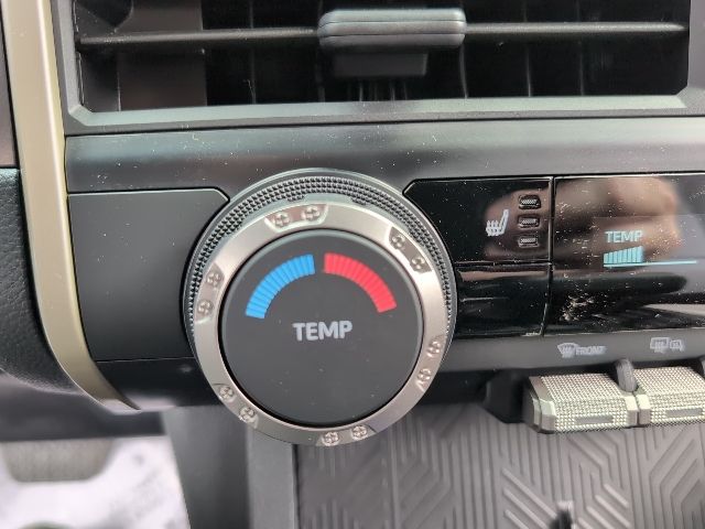 2026 Toyota Tacoma SR5 - Photo 20