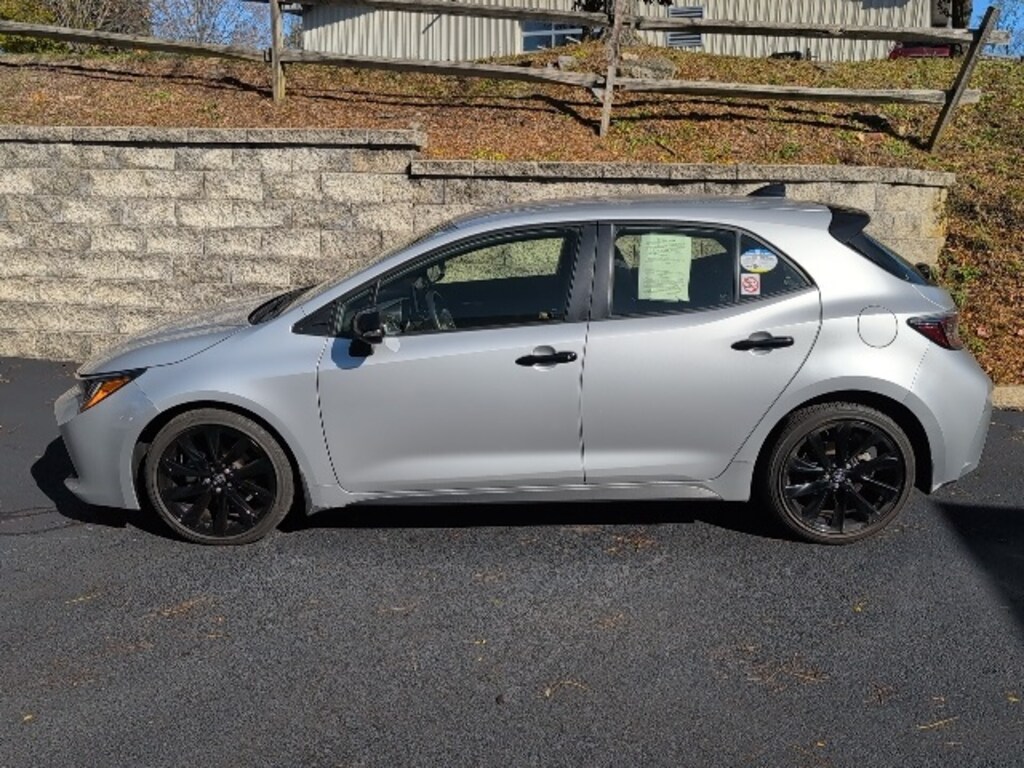 Used 2021 Toyota Corolla Hatchback Hatchback