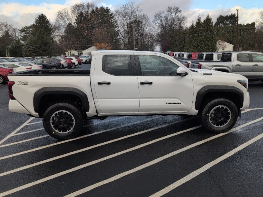 New 2025 Toyota Tacoma i-FORCE MAX TRD Off-Road i-FORCE MAX Truck Double Cab