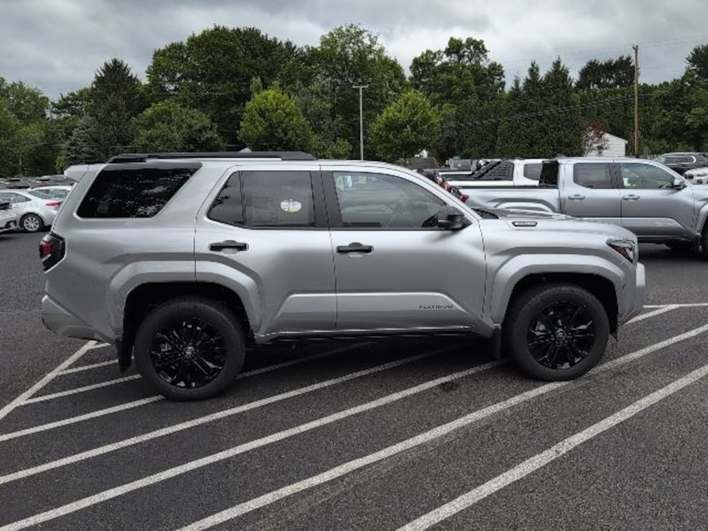 New 2026 Toyota 4Runner i-FORCE MAX Platinum SUV