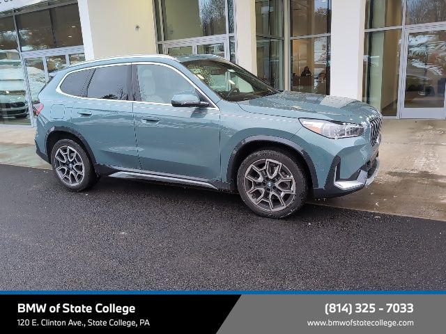 2025 BMW X1 xDrive28i's photo
