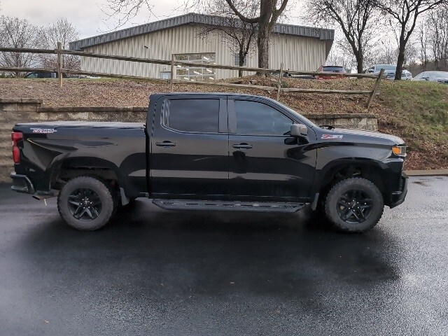2022 Chevrolet Silverado 1500 Custom Trail Boss photo 2