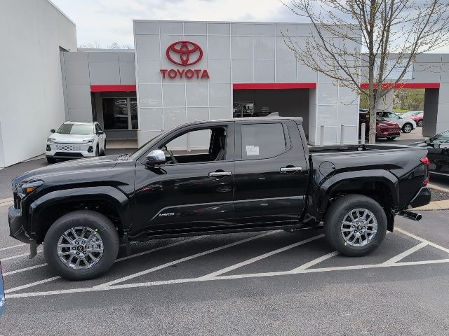 2026 Toyota Tacoma Limited - Photo 8