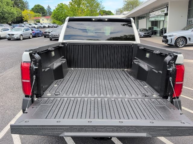 2026 Toyota Tacoma SR - Photo 31