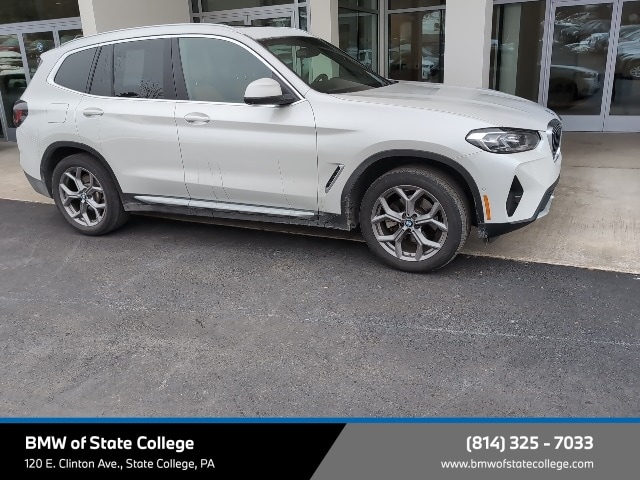 2023 BMW X3 30i's photo