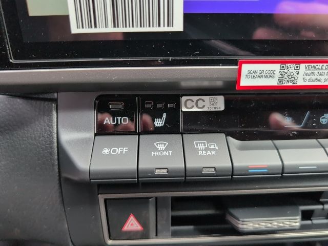 2026 Toyota Camry XSE - Photo 18