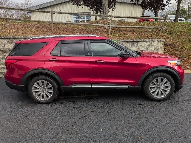 2020 Ford Explorer Limited photo 2
