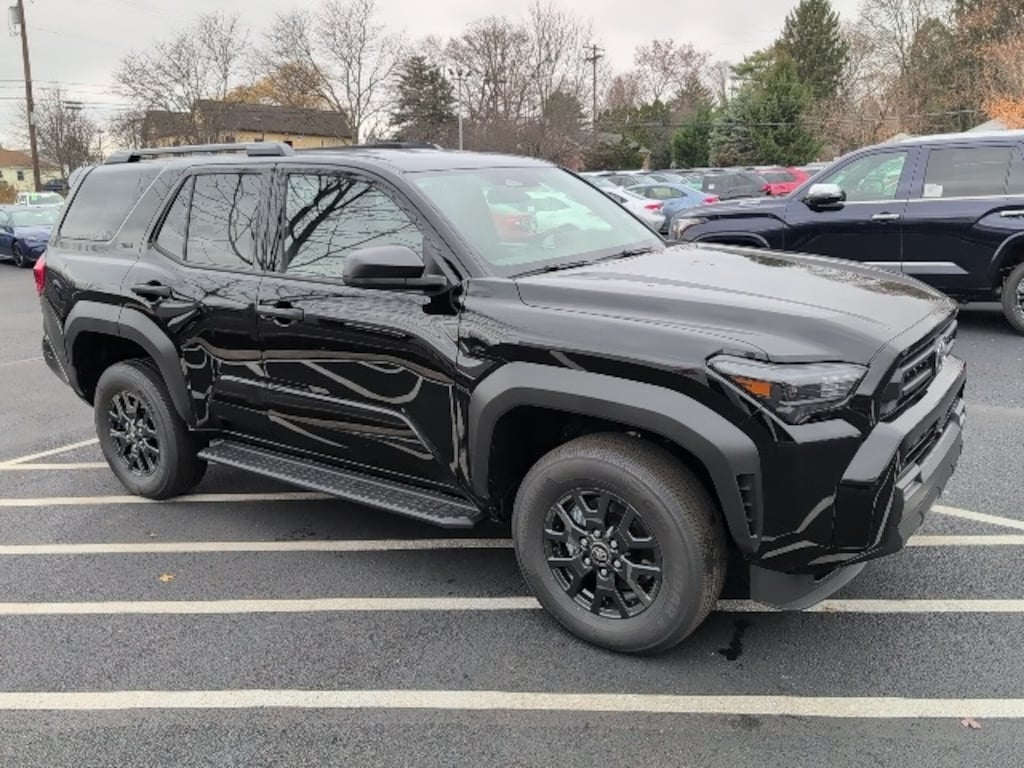 New 2025 Toyota 4Runner SR5 SUV