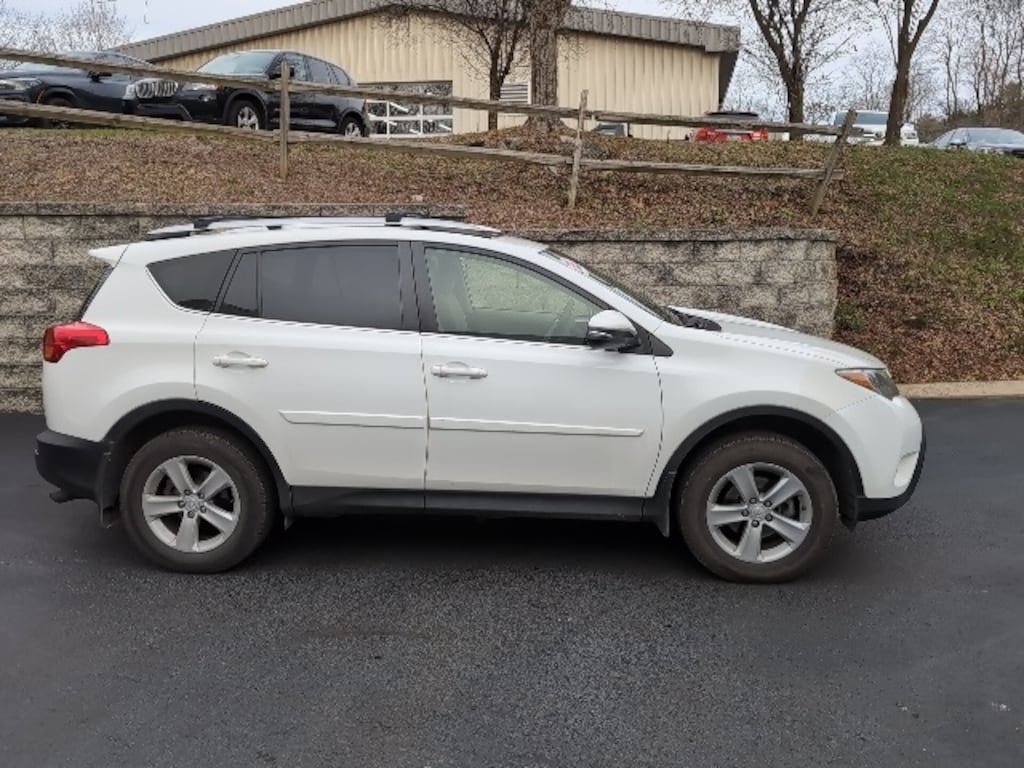 Used 2013 Toyota RAV4 XLE SUV