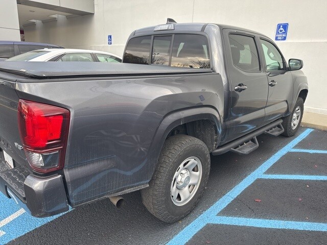 2022 Toyota Tacoma SR V6 photo 3