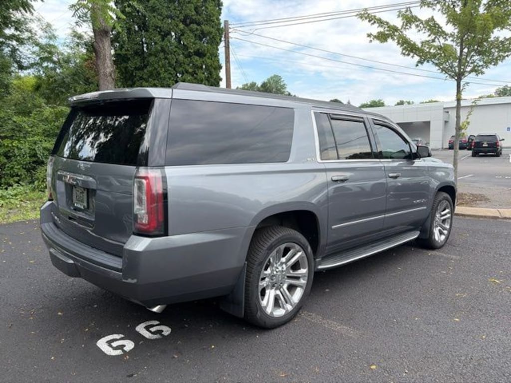 Used 2018 GMC Yukon XL SLT SUV