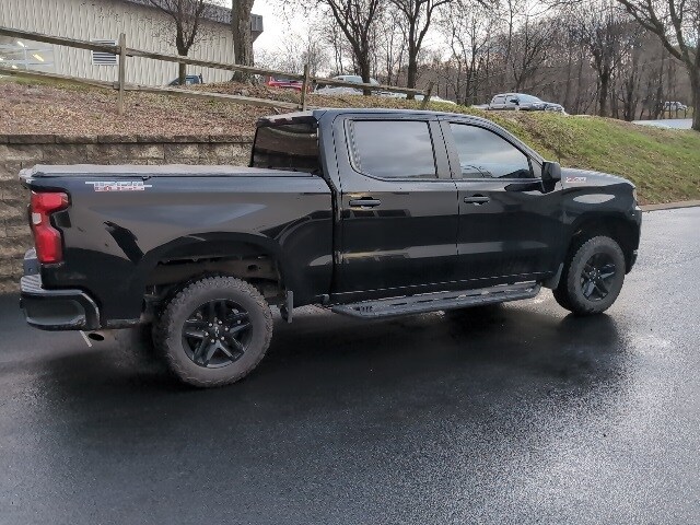 2022 Chevrolet Silverado 1500 Custom Trail Boss photo 3