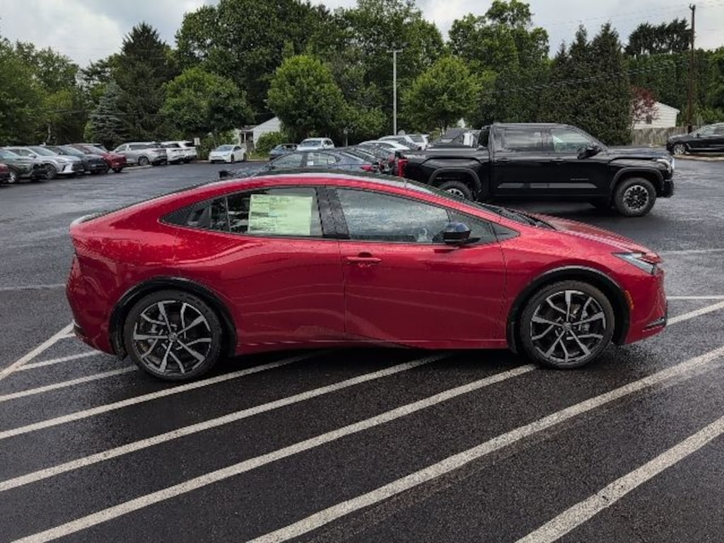 New 2026 Toyota Prius Plug-in Hybrid XSE Premium Hatchback