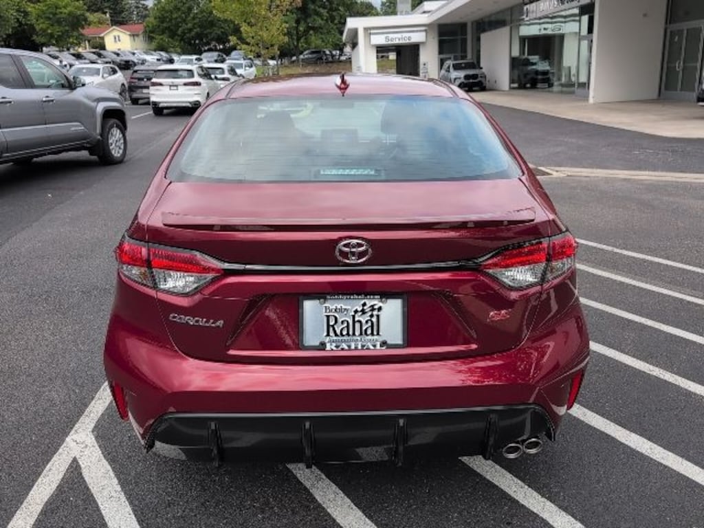 New 2026 Toyota Corolla SE Sedan
