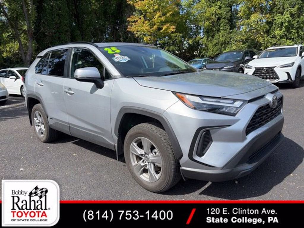 Used 2025 Toyota RAV4 Hybrid XLE SUV
