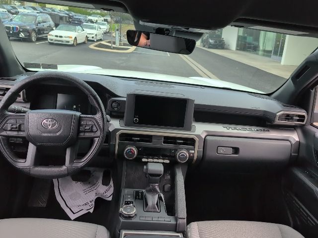 2026 Toyota Tacoma SR5 - Photo 31