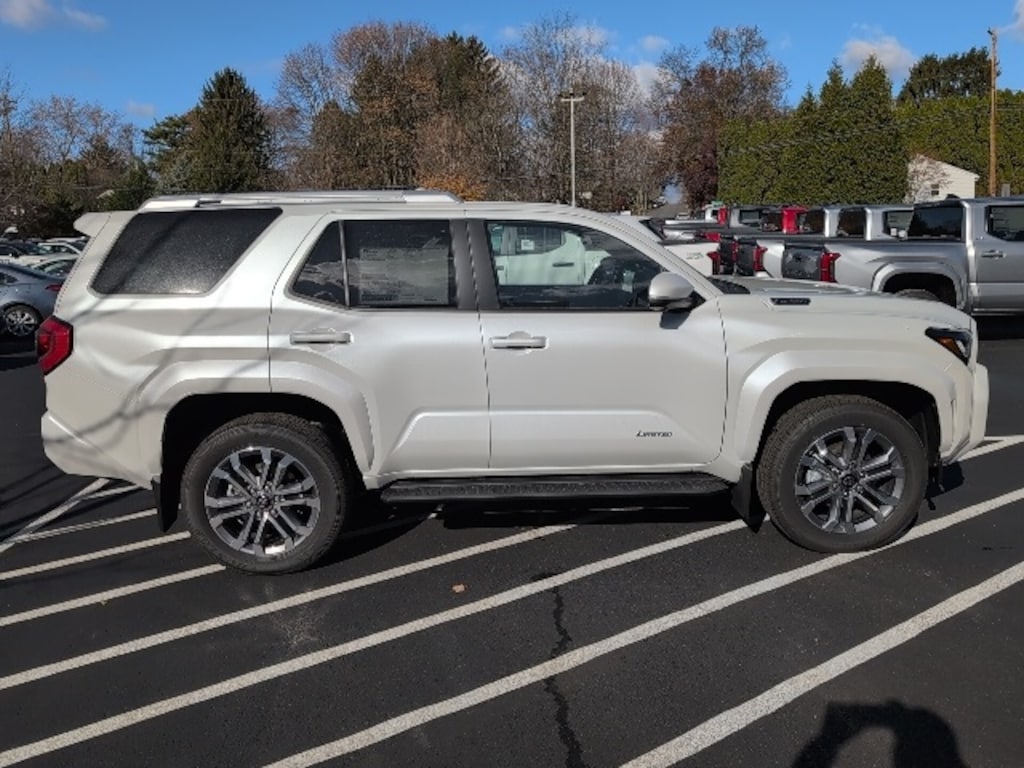 New 2025 Toyota 4Runner i-FORCE MAX Limited i-FORCE MAX SUV