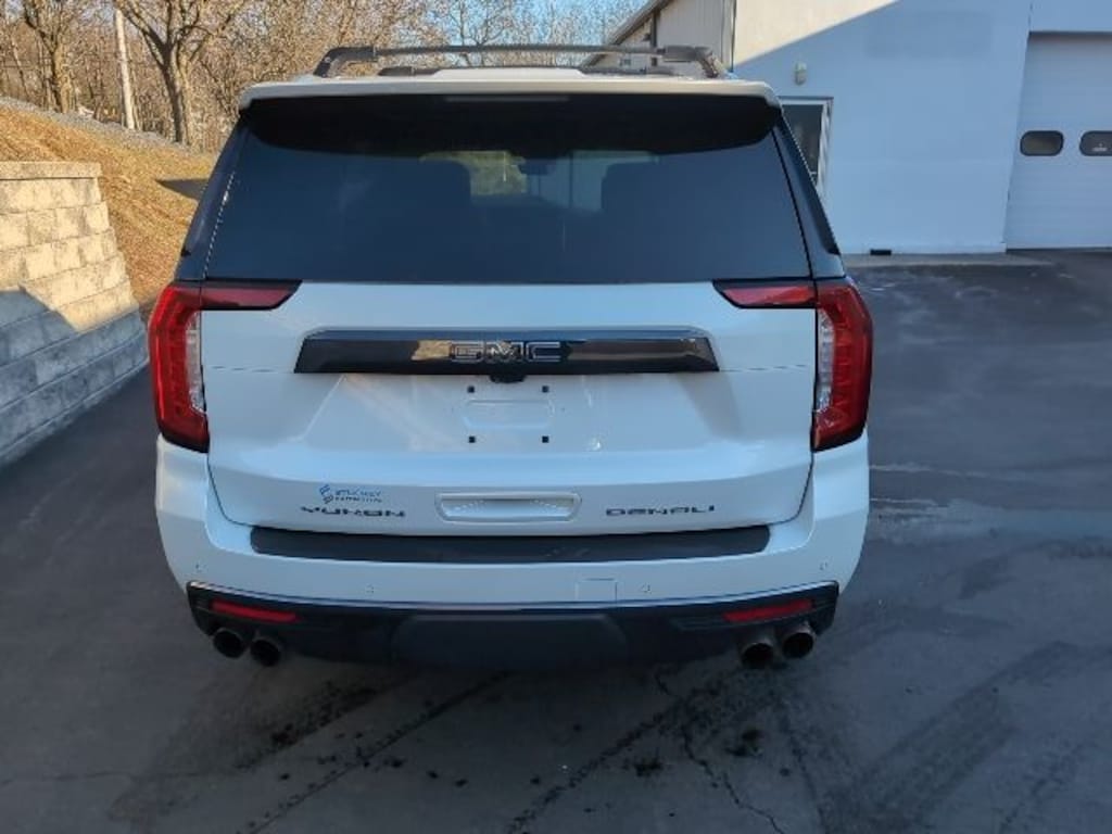 Used 2023 GMC Yukon Denali Ultimate SUV