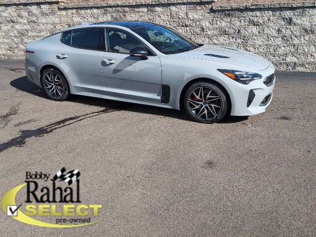 2023 Kia Stinger GT-Line