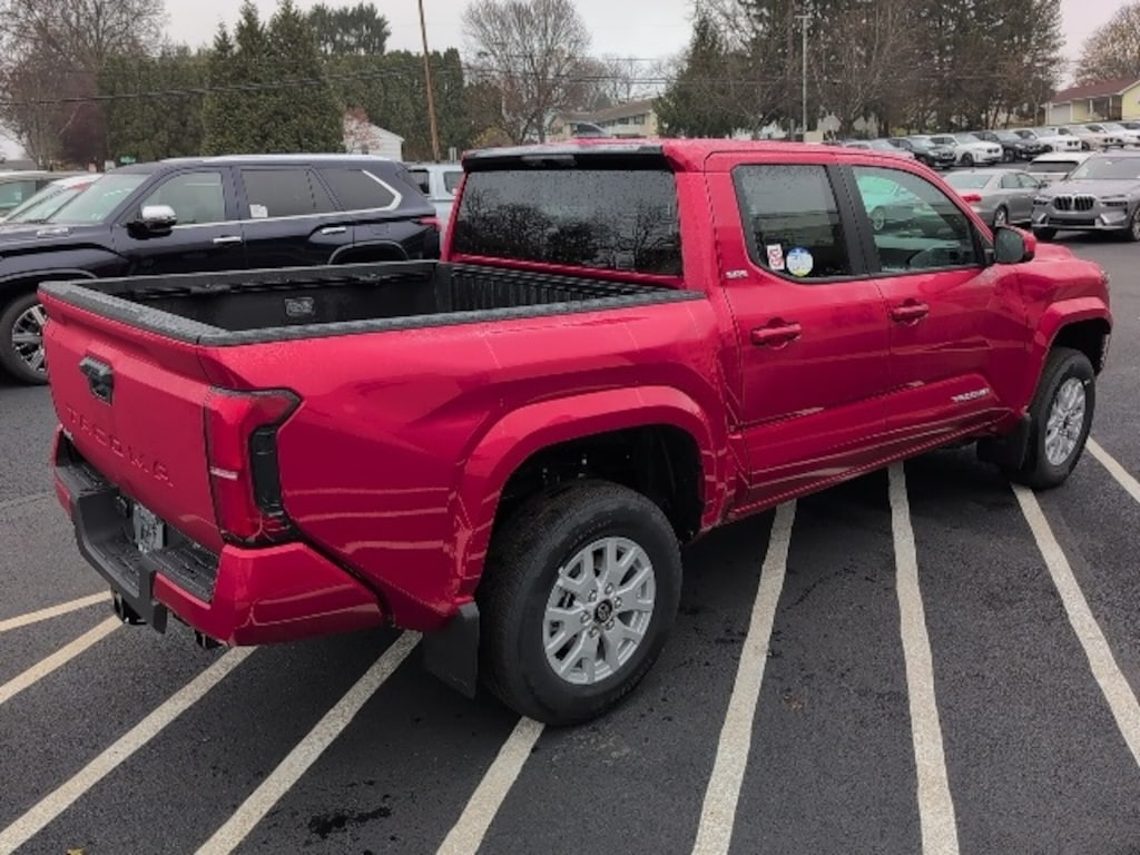 New 2025 Toyota Tacoma SR5 Truck Double Cab