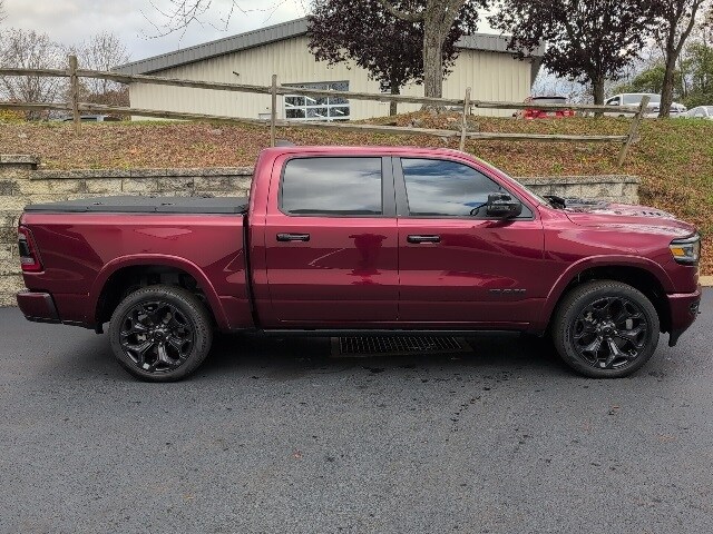 2024 Ram 1500 Limited photo 2