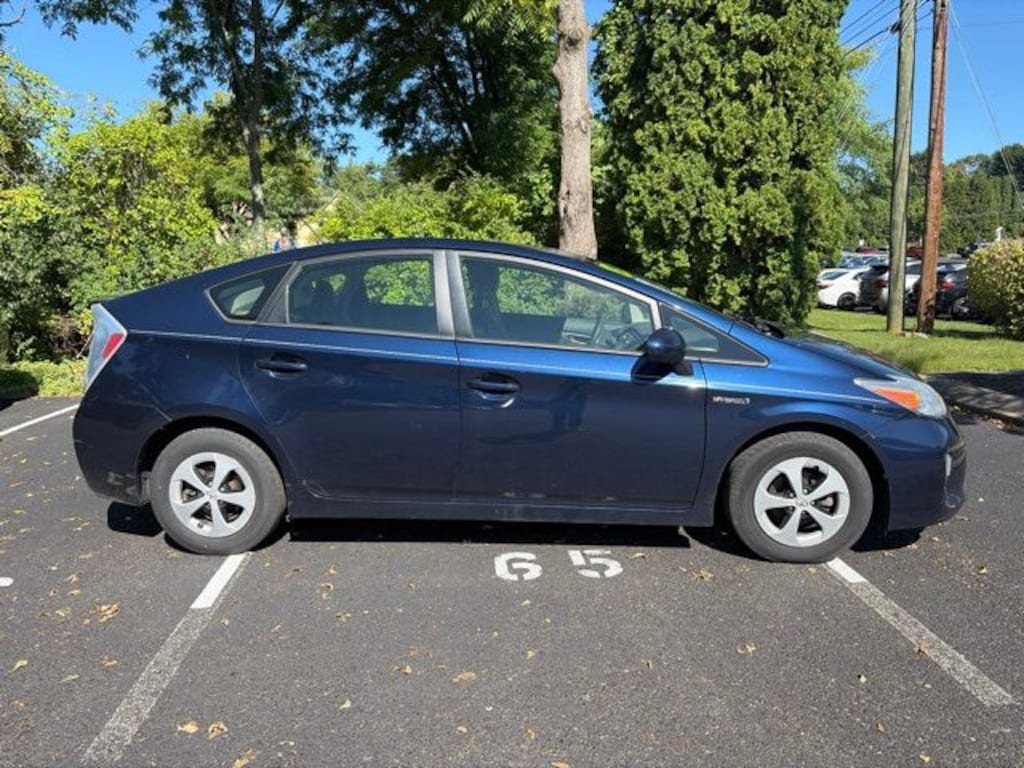 Used 2015 Toyota Prius Two Hatchback
